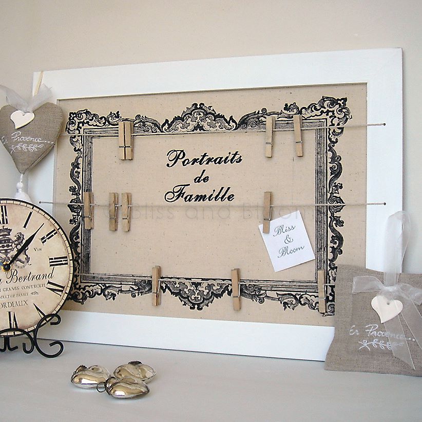 Family photo frame with pegs Bliss and Bloom